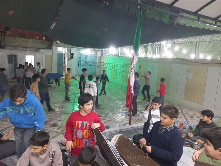 شبی در مدرسه